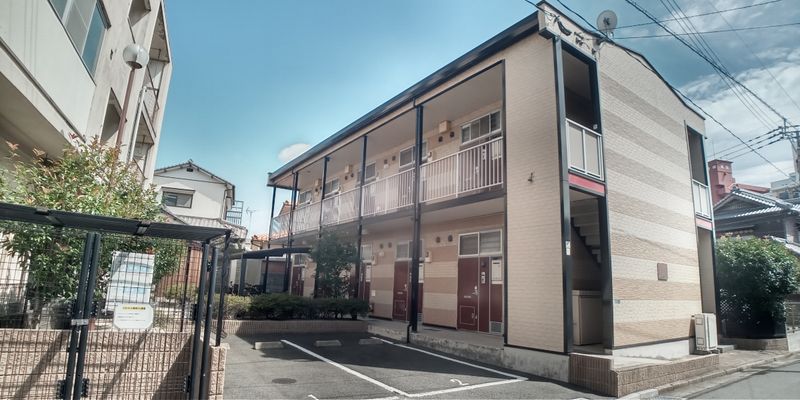 レオパレスソレーユ北鳥旗 外観