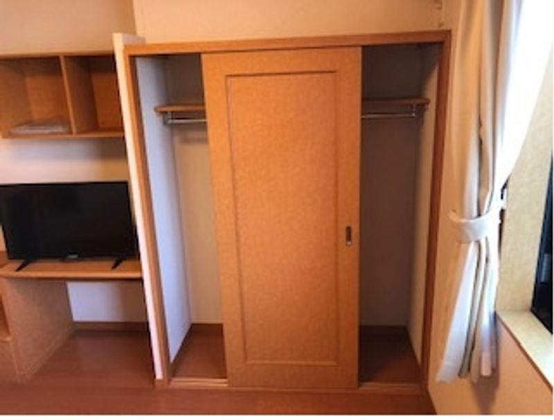 レオパレスドリームＫ　壱番館 収納