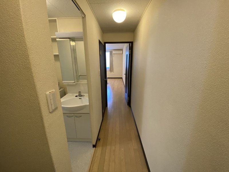 レオネクストオルゲント２号 玄関