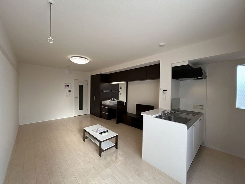 LEONEXT Sunshine III Living room