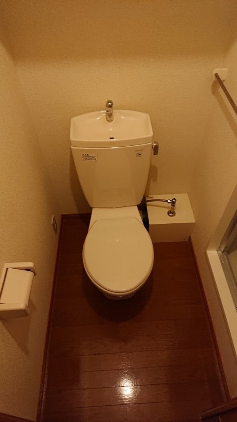 レオパレス瑞光 トイレ