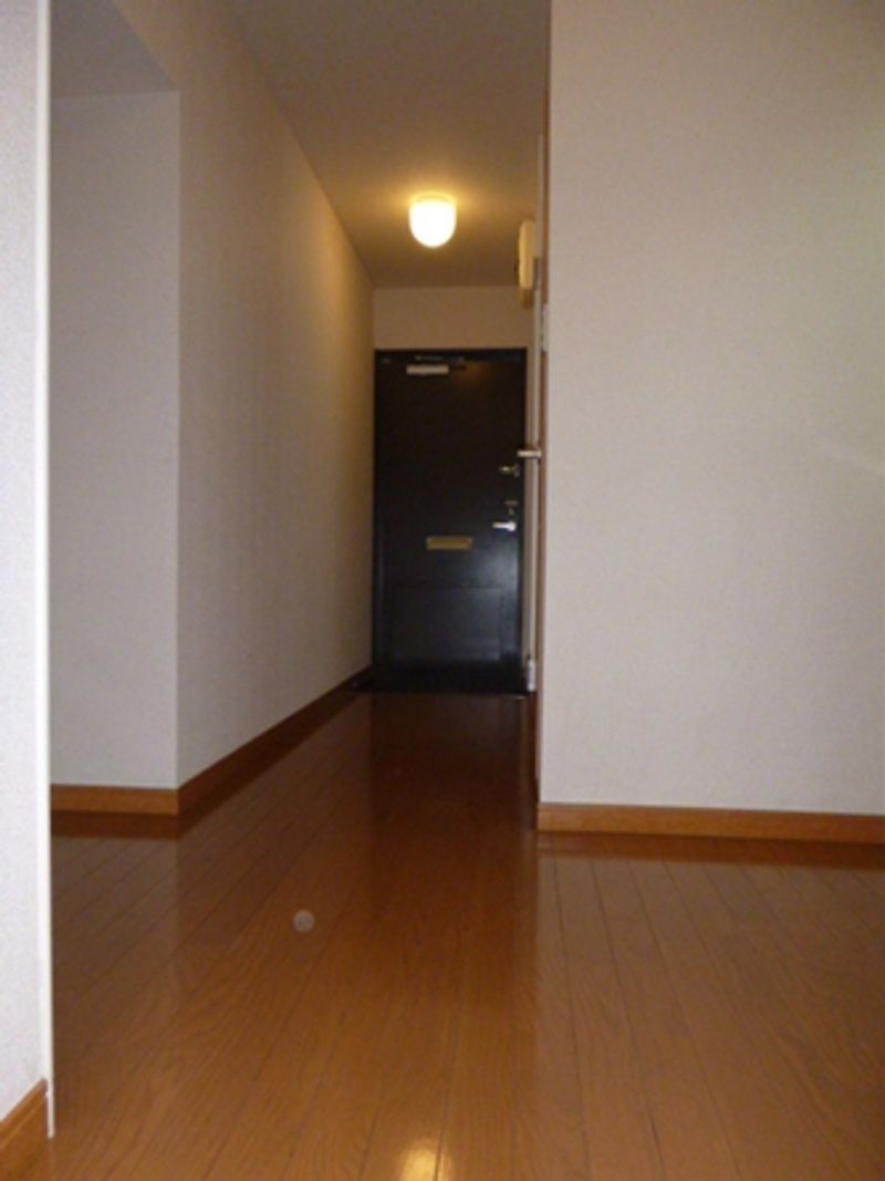 レオパレスメゾン 居間