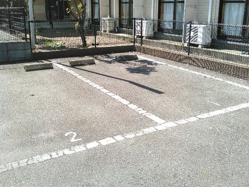 レオパレス鶴崎Ⅲ 駐車場