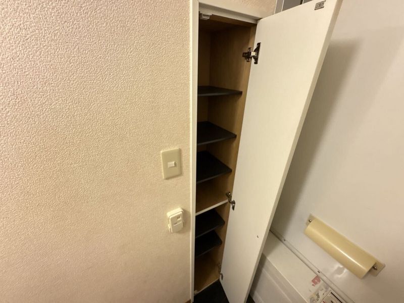 レオパレスラポール その他