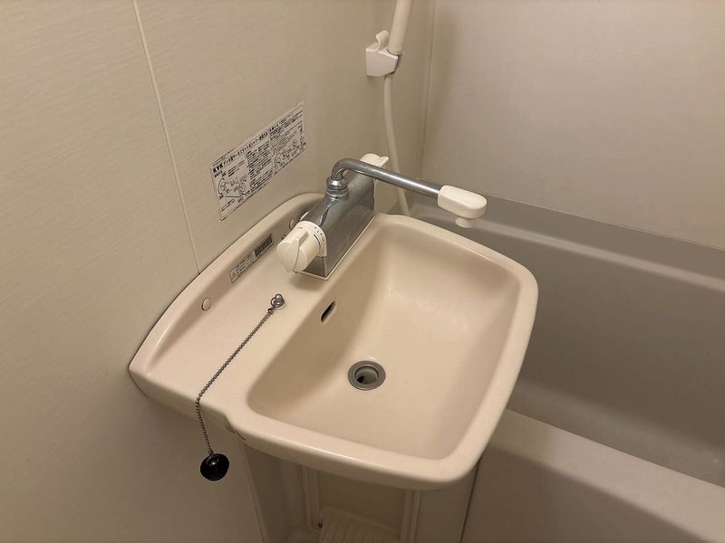 レオパレスソレーユⅢ 洗面台
