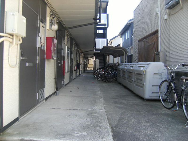 レオパレス三島広小路 共用部分