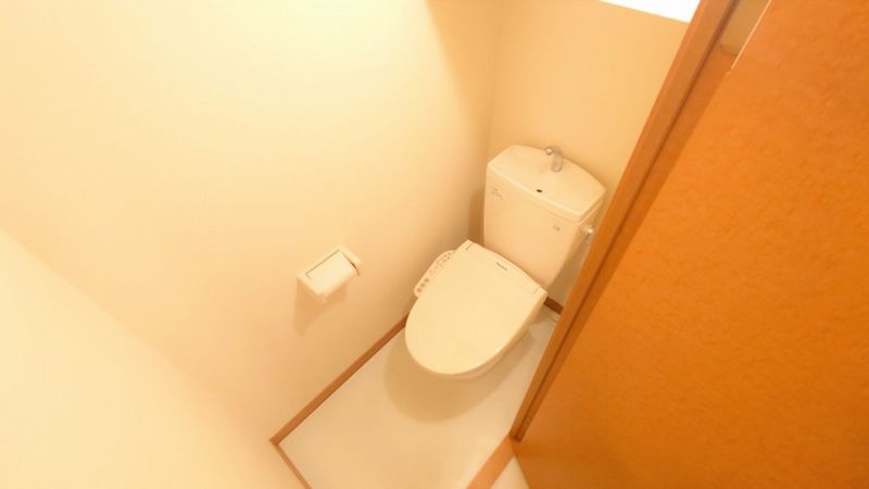 レオパレスりんごの木 トイレ
