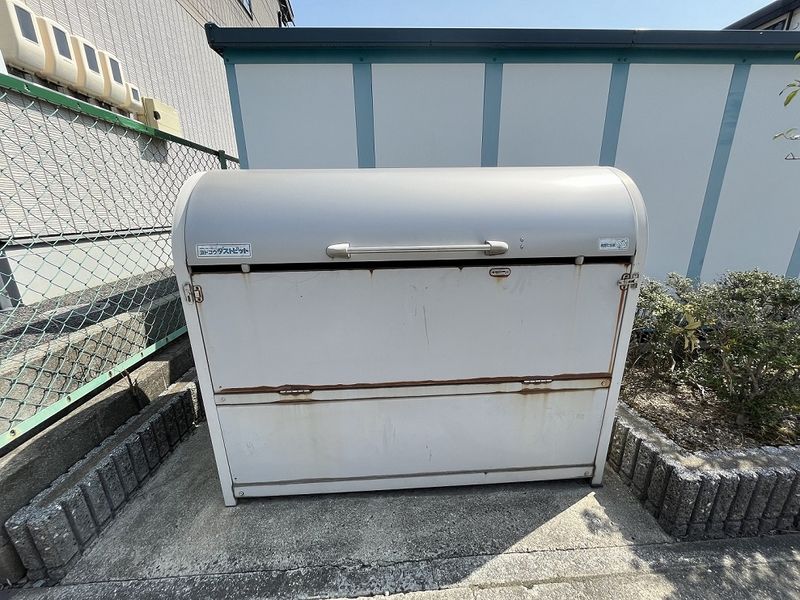 レオパレスメルベーユ 共用部分