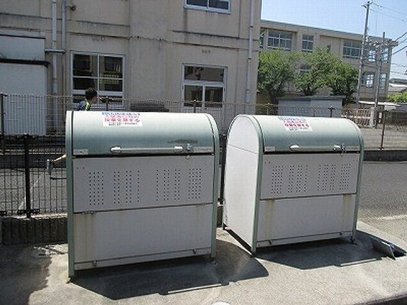 レオパレスきたじま３番館 共用部分