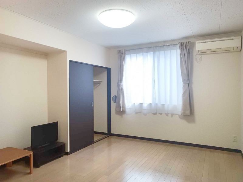 LEONEXT G Maisonnette Living room