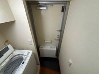 レオパレスＩＺＵＭＩ 玄関