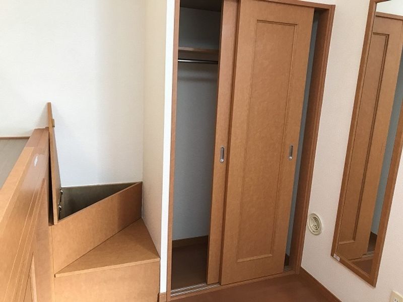 レオパレスグリーンハイツ 収納