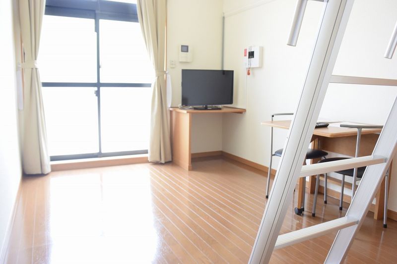 レオパレスシオン 居間
