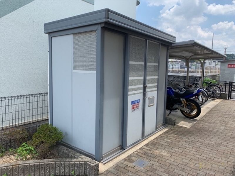 レオパレスロックルート 共用部分