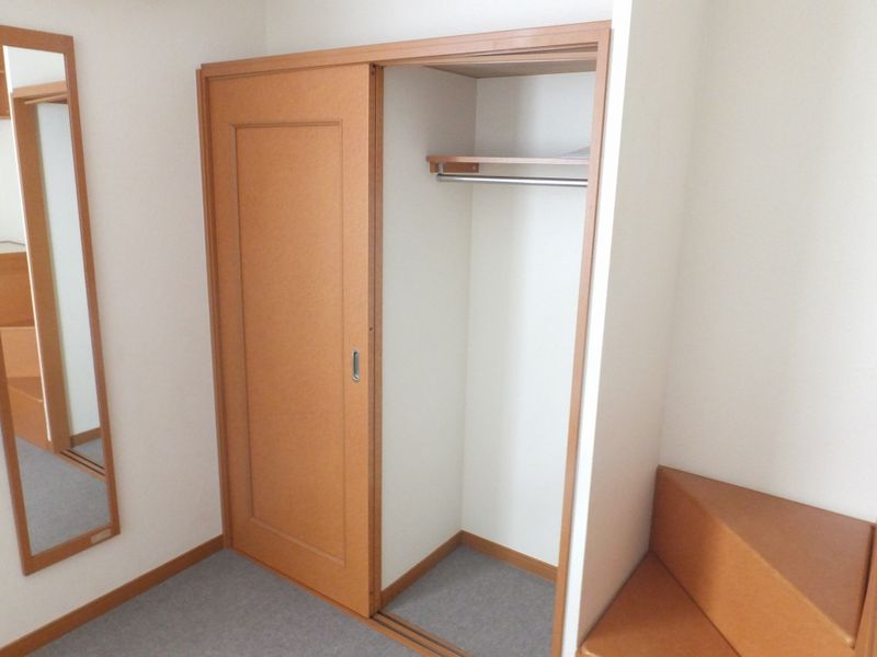 レオパレスエトワールＢ 収納