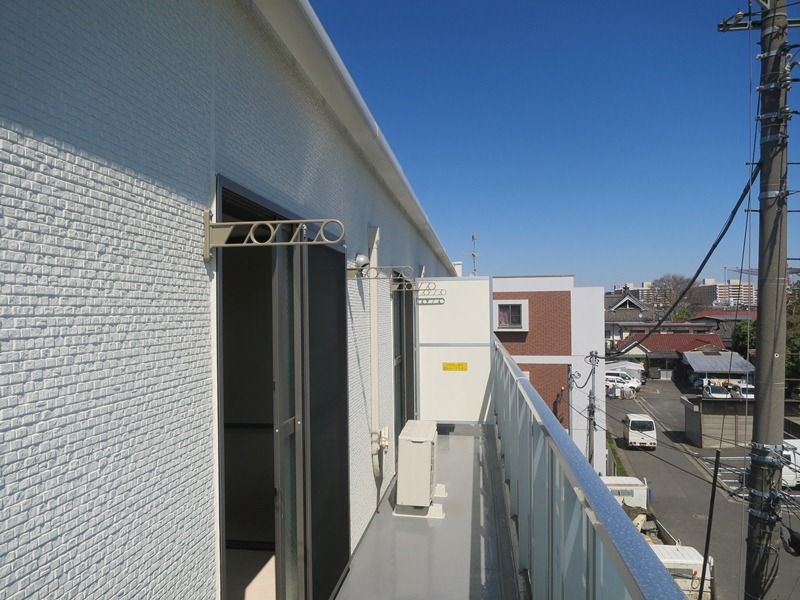 レオネクストリッカティル バルコニー