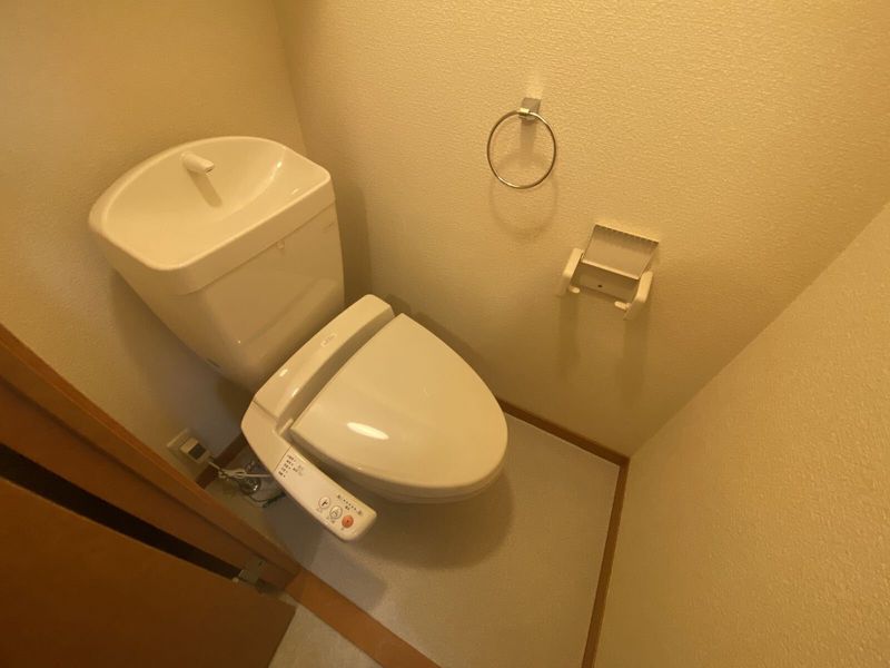 レオパレスかすもり トイレ