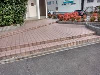 レオパレス戸崎 エントランス