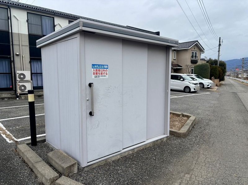 レオパレス清水 共用部分