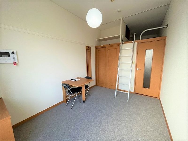 レオパレスメイクリポーズ 寝室