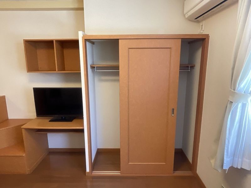 レオパレスＫＫＳ　木ノ本 収納