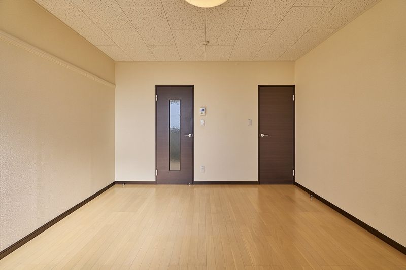 レオネクスト颯 居間