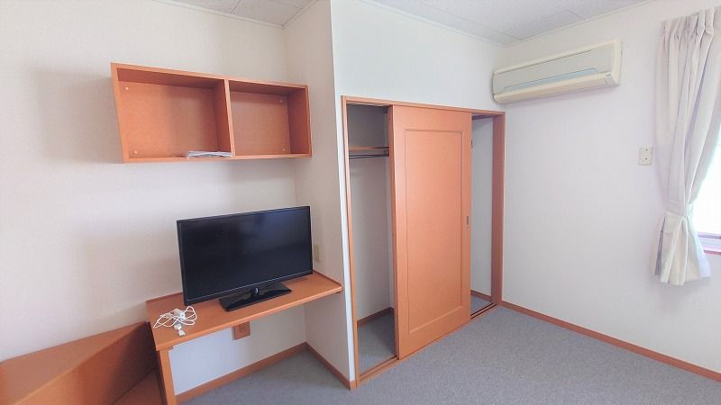 レオパレスこだま 収納