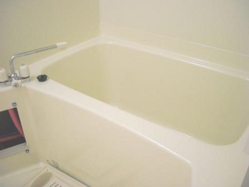 LEONEXT Olive A Bathroom