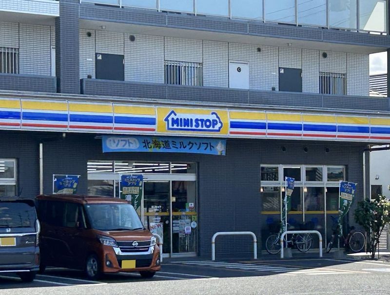 レオパレスサンパーク　３０番 周辺環境