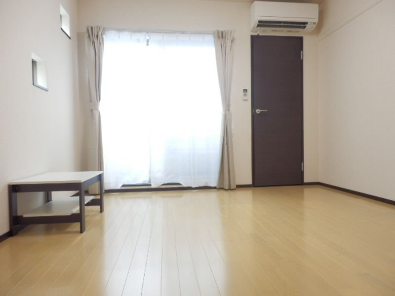 クレイノリンロー 寝室