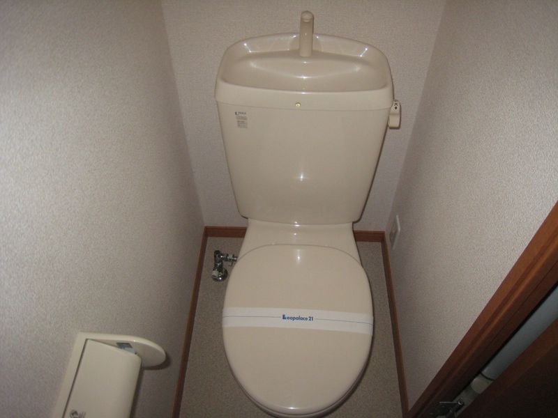 レオパレス竜山 トイレ