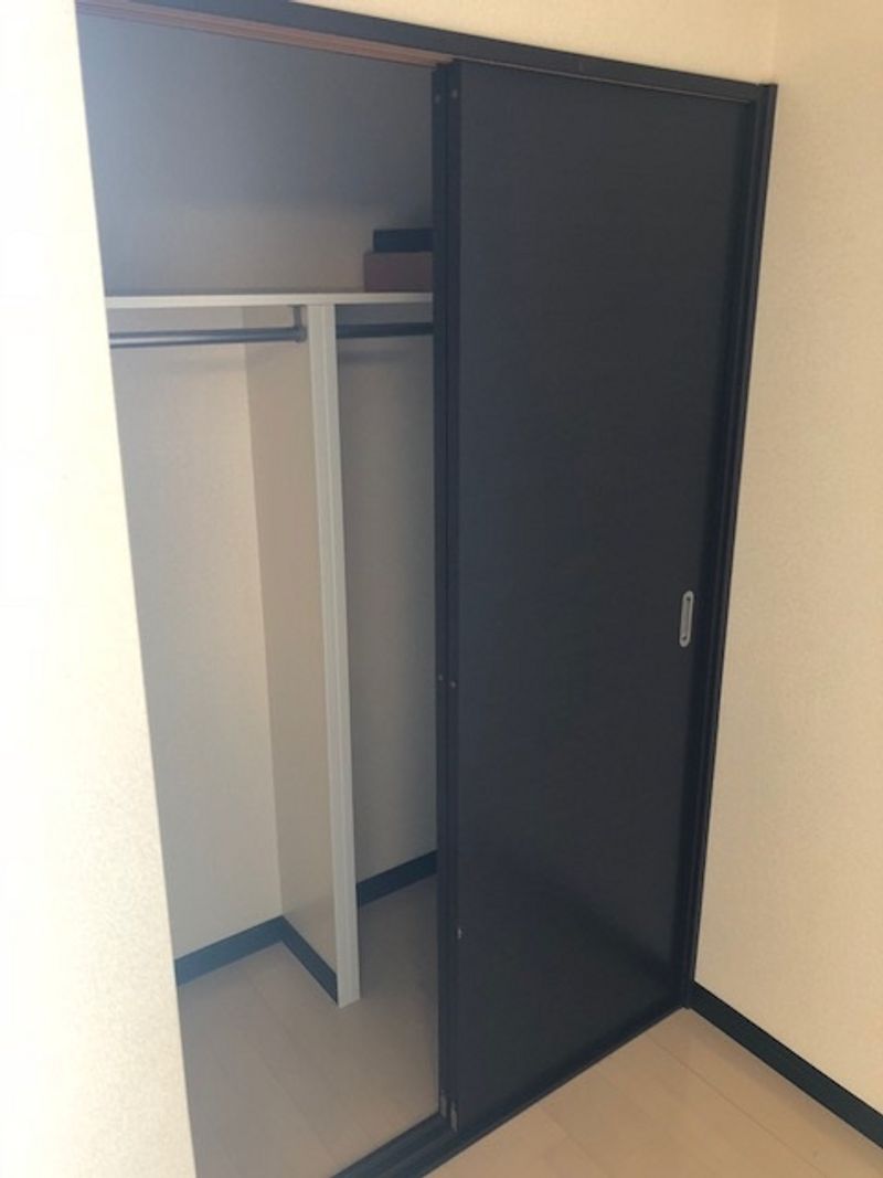 レオネクスト神保原 収納