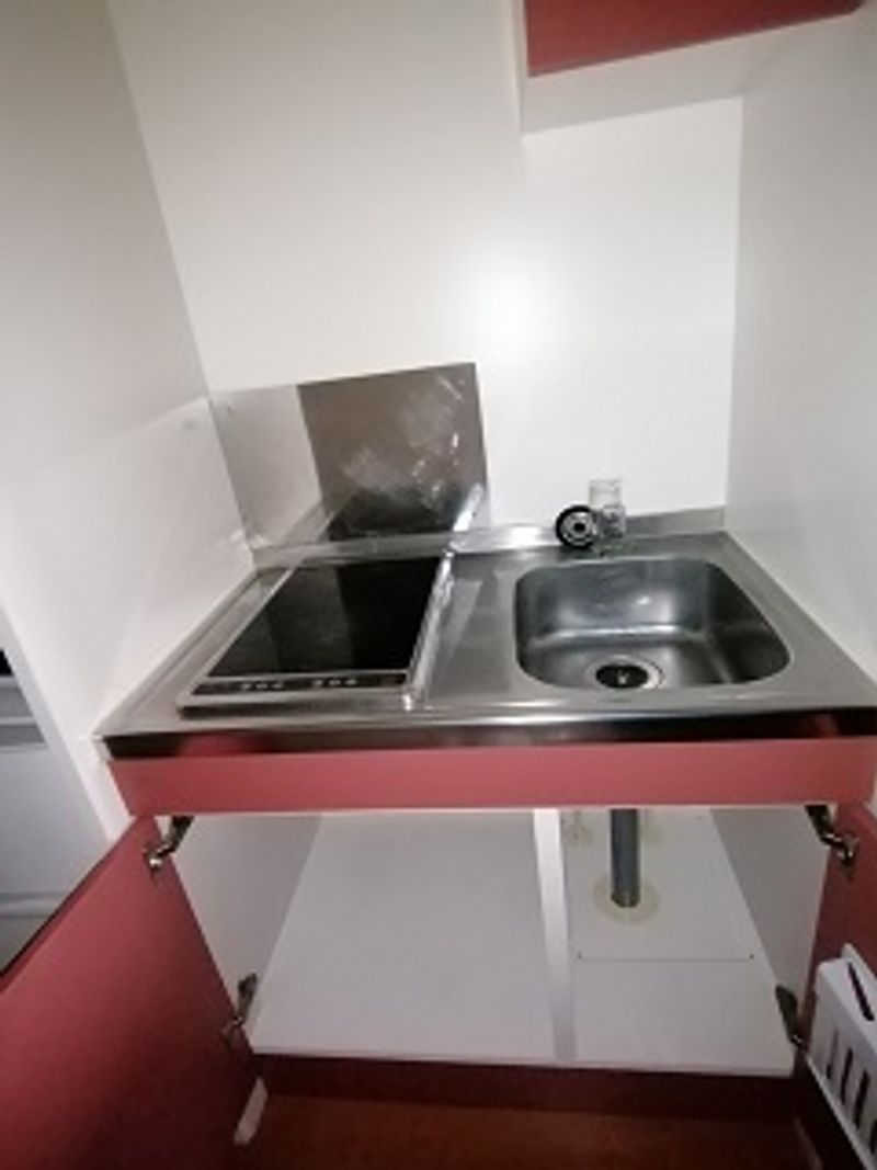 レオパレスフォレスト キッチン
