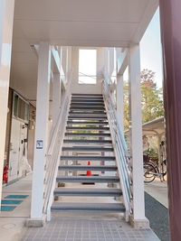 レオパレス武庫川Ｂ エントランス