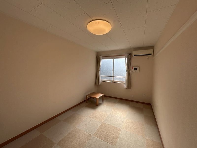 レオパレスＮＥＸＴ　ＤＯＯＲ 居間