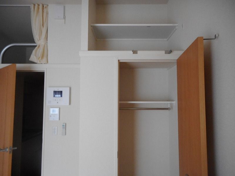 CLEINO SUGAWARA Storage