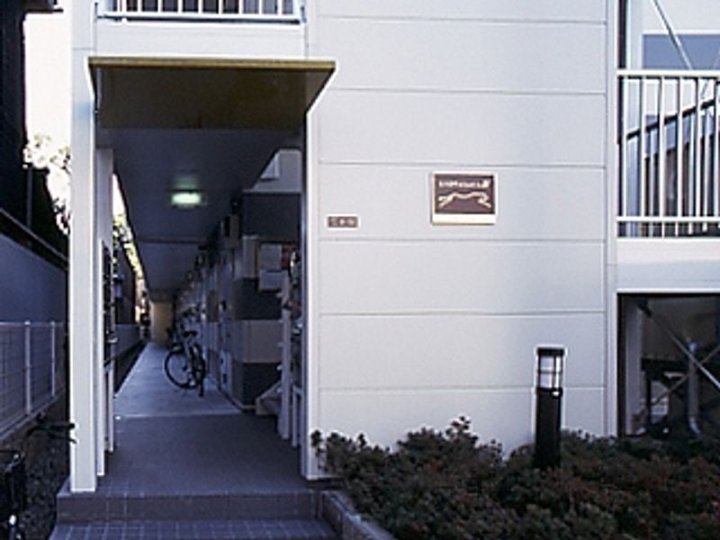 レオパレスボムール 共用部分