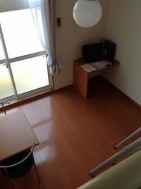 レオパレスあらまき 居間