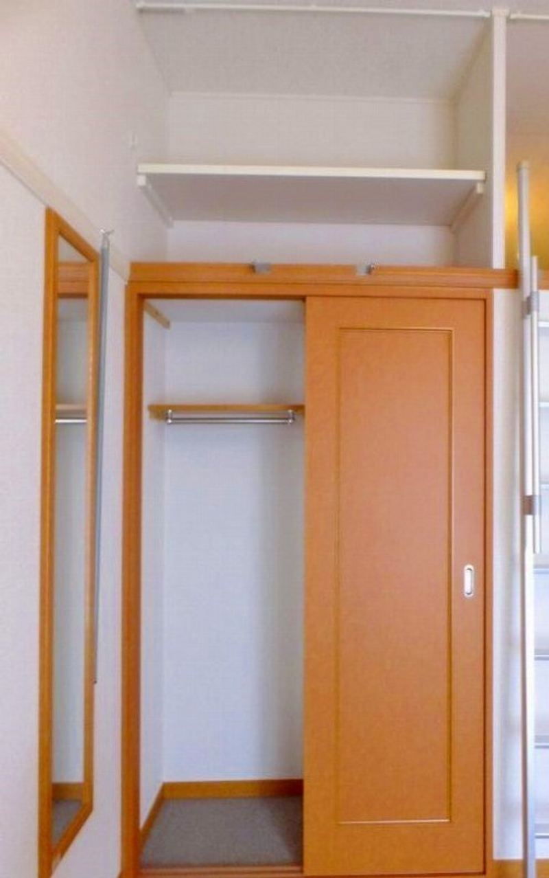 レオパレスフラワーガーデンⅠ 収納