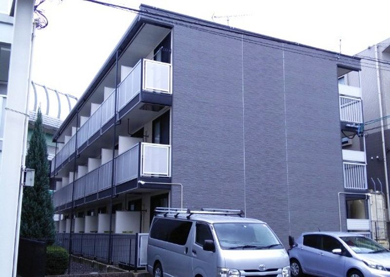 レオパレス上社ＬＡ１ 外観