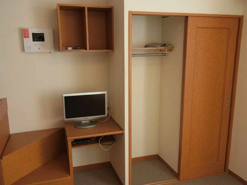 レオパレスカトレアⅡ 収納