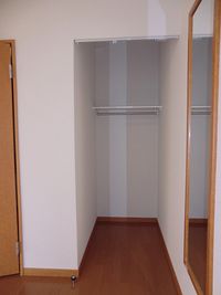 レオネクストエムズコートＣ 収納