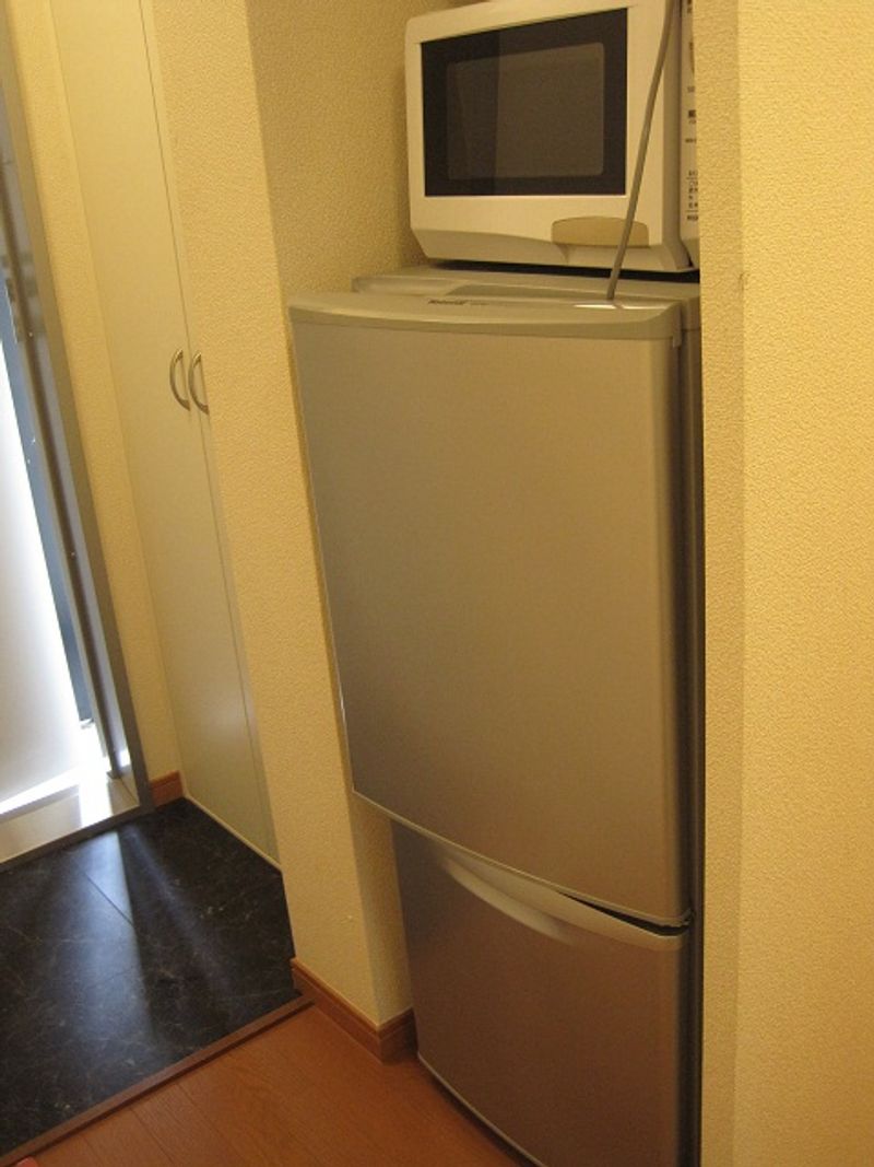 レオパレスサンセールヤエマキ その他