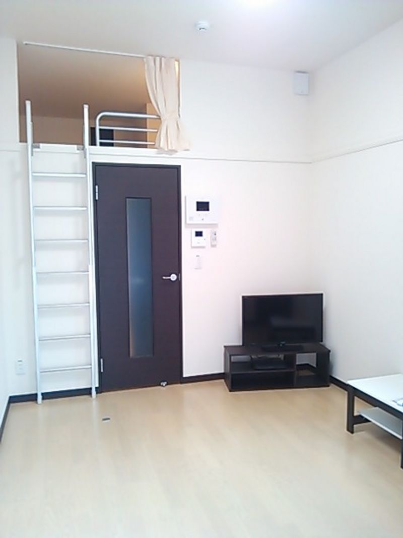 LEONEXT La Plaquemine II Living room