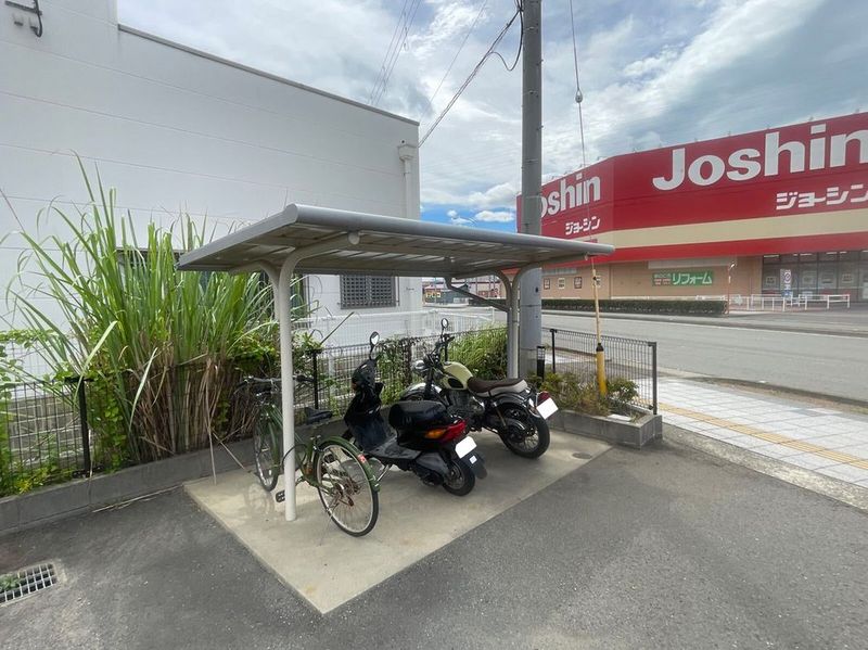 レオパレス山路 共用部分