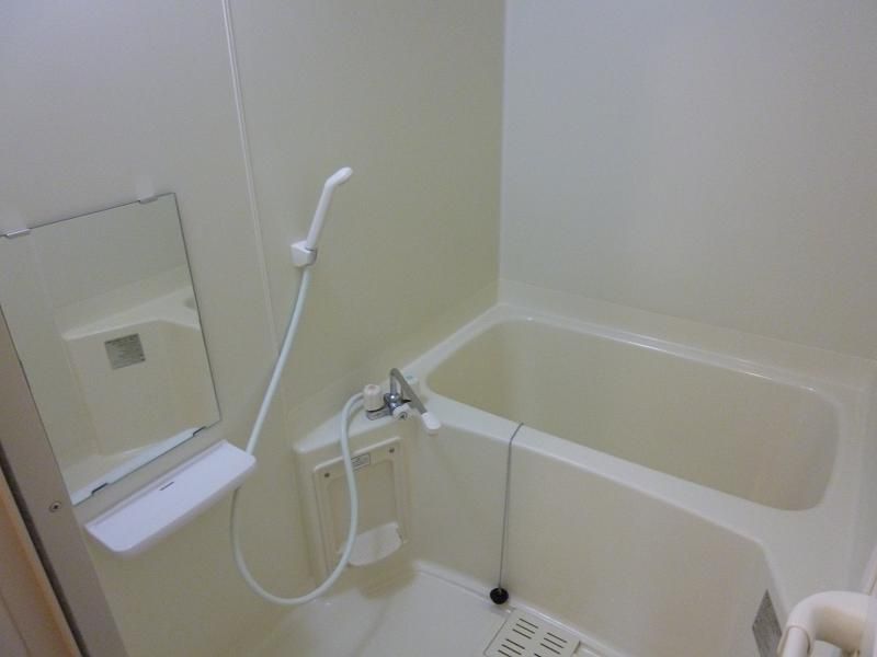 レオパレスおかのごうⅡ 風呂