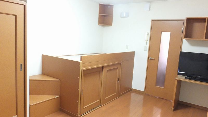 レオパレスセカンド 居間