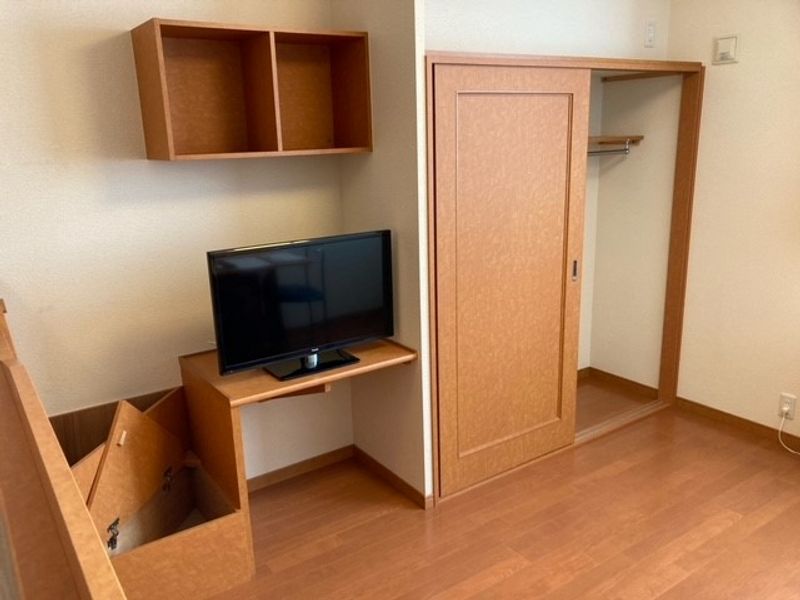 レオパレスコンフォール 収納