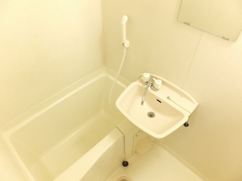 レオパレスボヌール 風呂