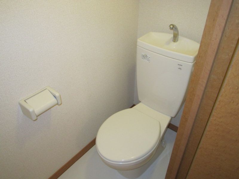 レオパレスわたらせ０２ トイレ